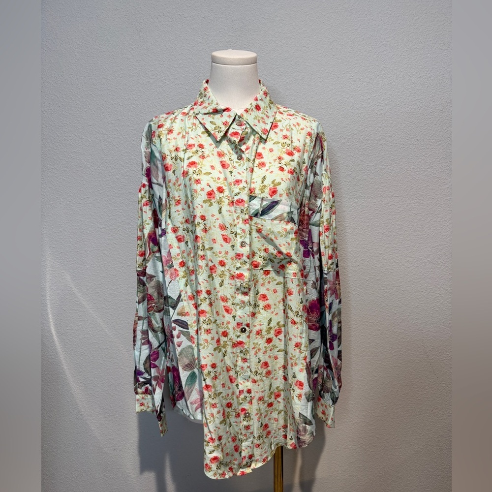 POL Floral Button Down Shirt - Pink and Green - Picture 4 of 6